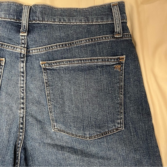 Madewell High rise Denim Frayed Hem Shorts Size 28 - Picture 4 of 10